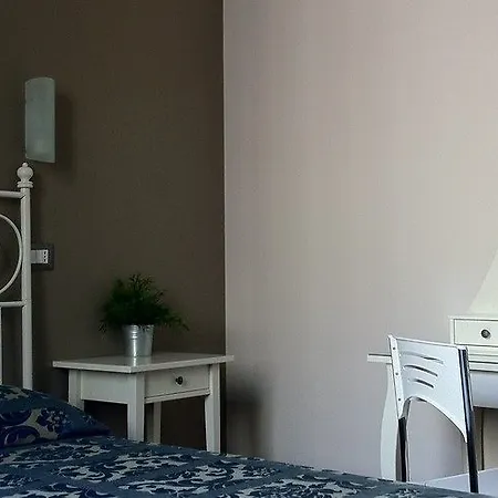 בית הארחה Borghese 3*