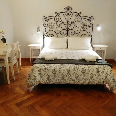 בית הארחה Borghese 3*